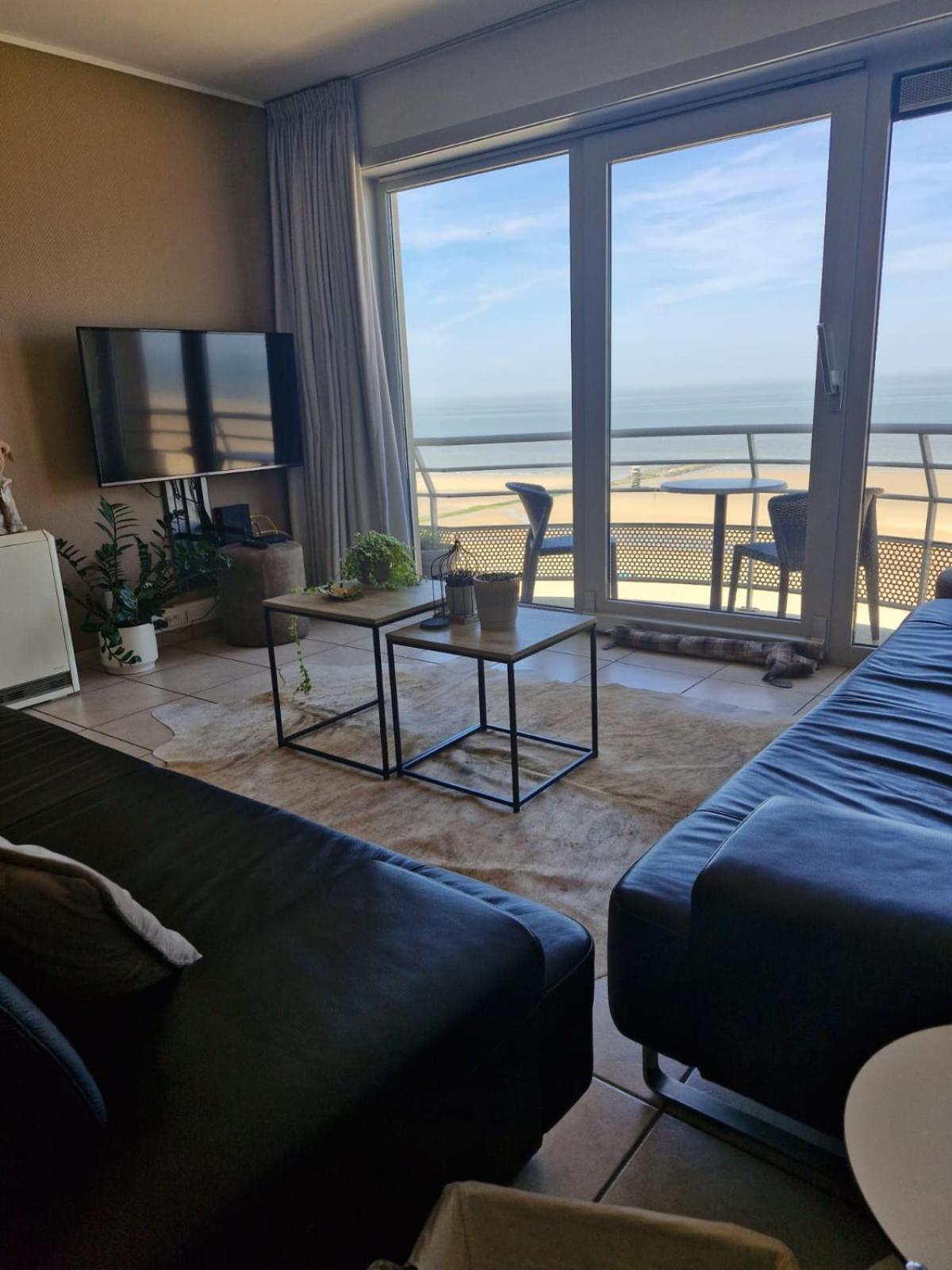 Appartement Met Zeezicht, Zwembad & Garage Ostend Exterior foto